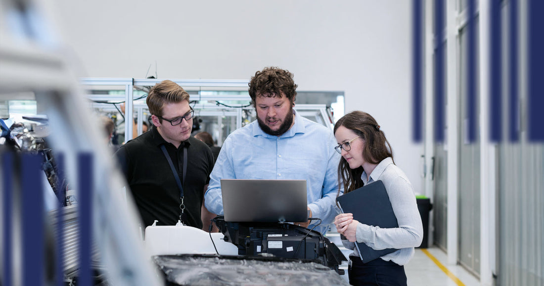 Comprendre les lois de marquage et codage en 4 points : Guide essentiel pour les fabricants